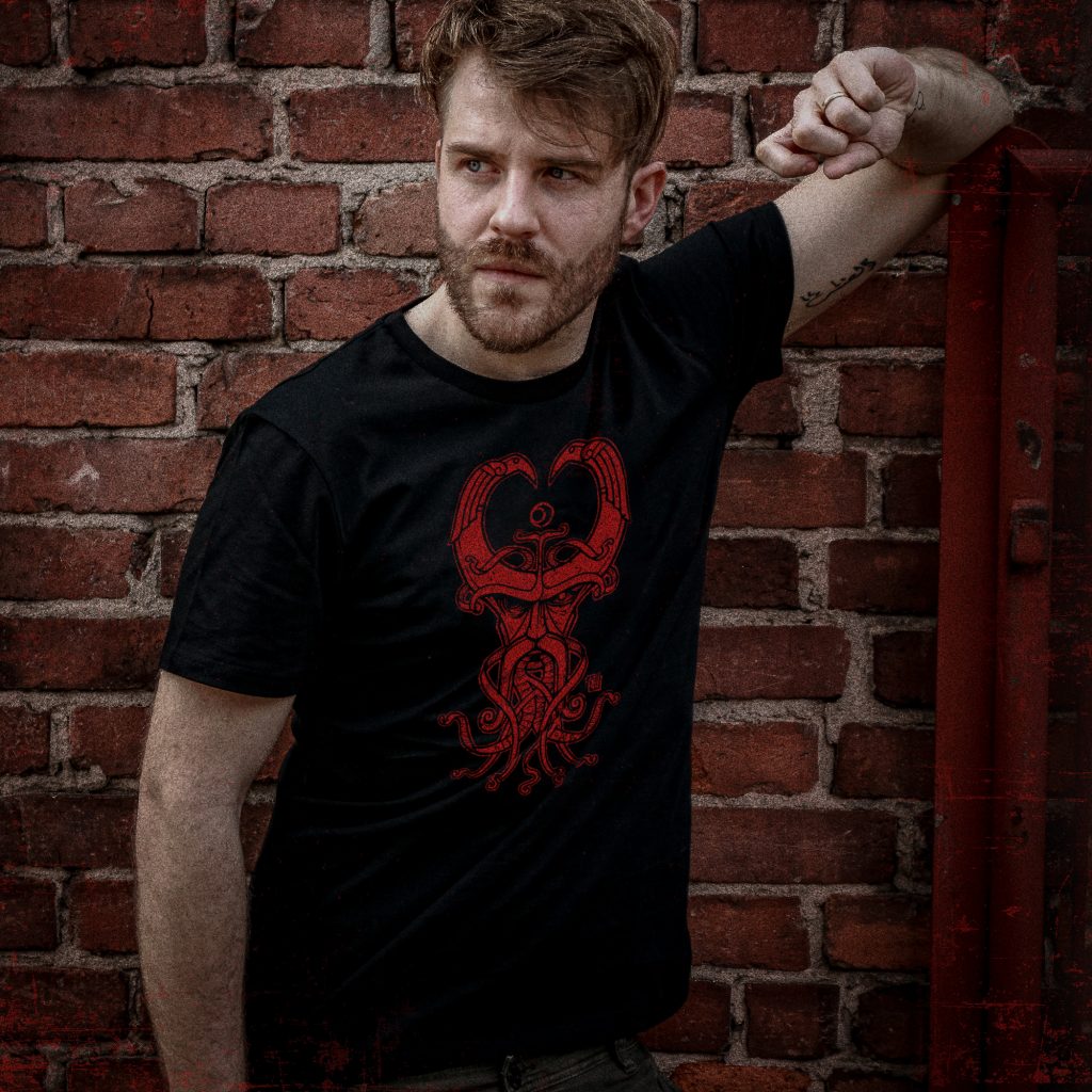 'Wotan Mask' shirt